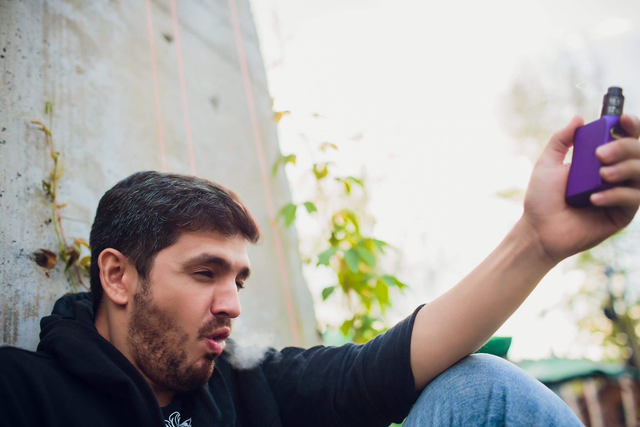 Coughing When Vaping: Understanding and Overcoming the Challenge selbyvapes Coughing When Vaping: Understanding and Overcoming the Challenge selbyvapes